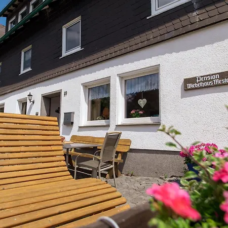 Dreibettzimmer Mit Dusche Und Wc * Lennestadt